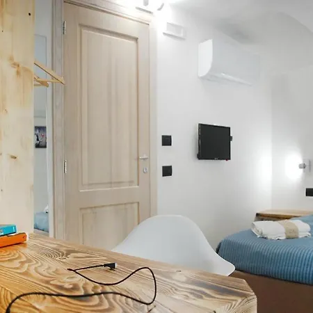 Legnosuites 3 3 Bathrooms Group And Family By Houseinnaples * Naples