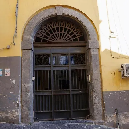 Appartement Legnosuites 3 3 Bathrooms Group And Family By Houseinnaples Naples