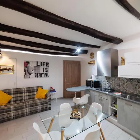 Legnosuites 3 3 Bathrooms Group And Family By Houseinnaples *